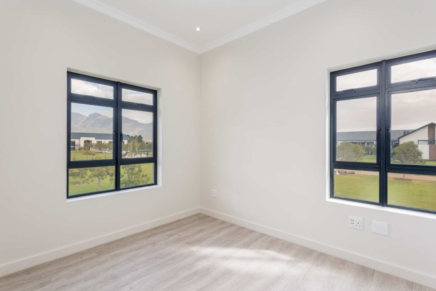 To Let 2 Bedroom Property for Rent in Val De Vie Estate Western Cape
